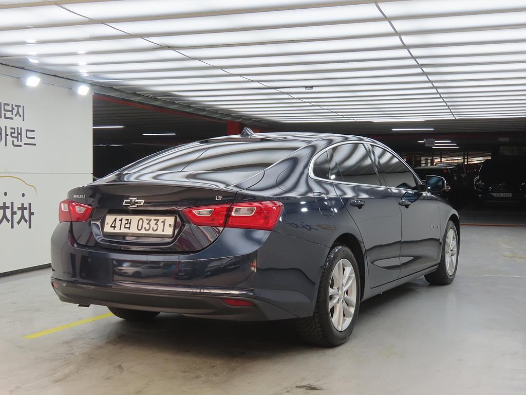 Chevrolet Malibu - Vista 4