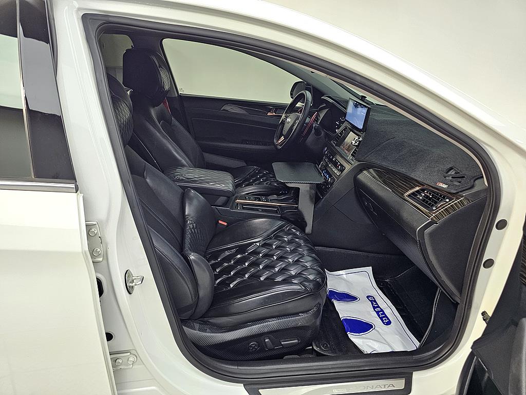HYUNDAI Sonata - Vista 10