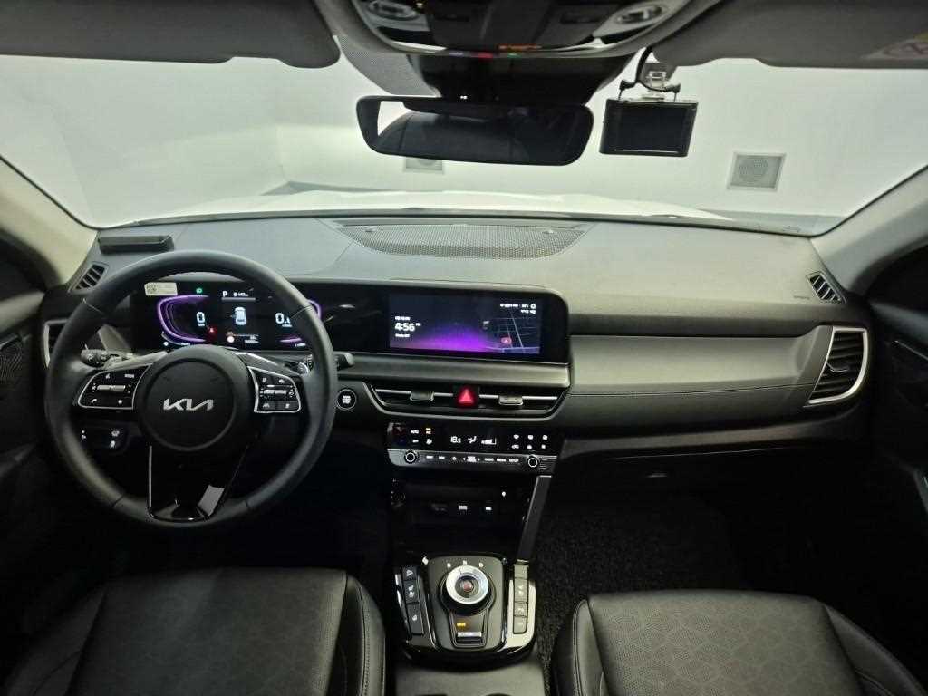 KIA Seltos - Vista 7