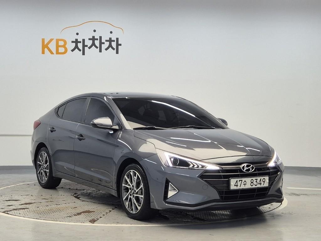 HYUNDAI Avante 2019 Gris - Importación desde Corea - HF Imports Iquique - Foto 1