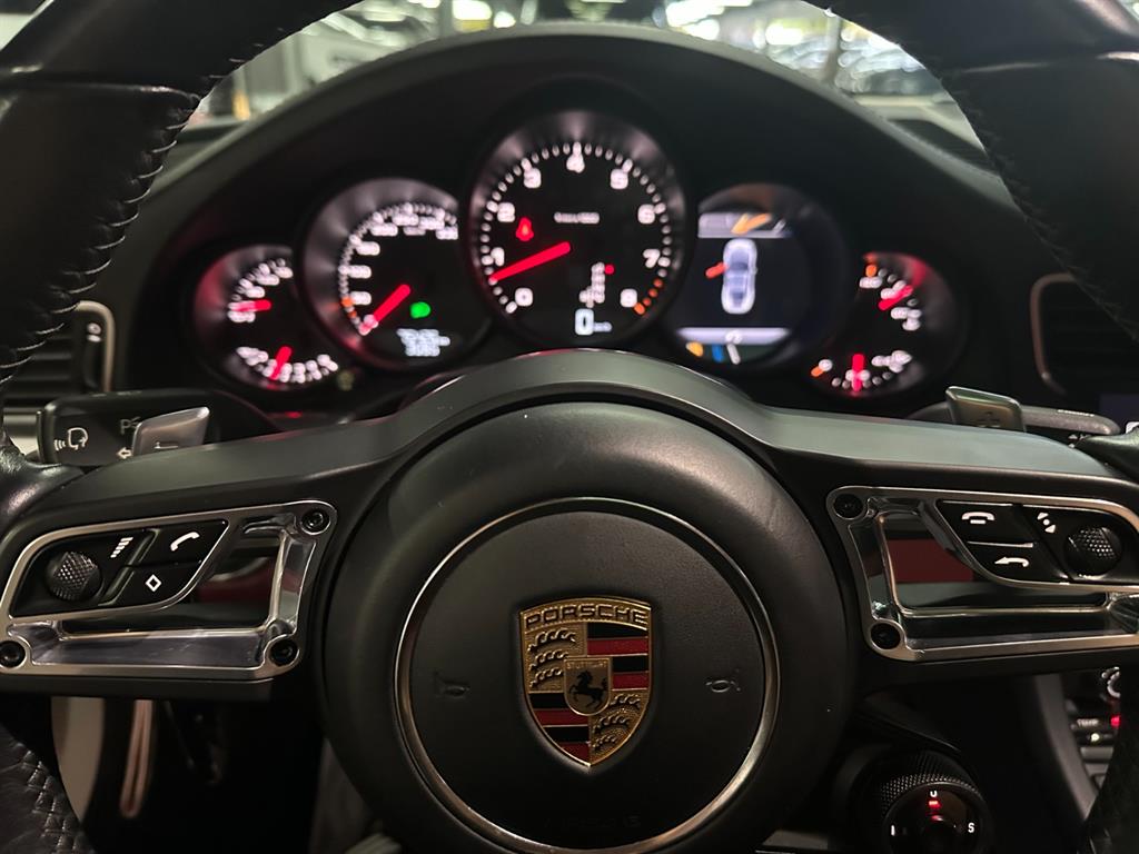 Porsche 911 - Vista 10