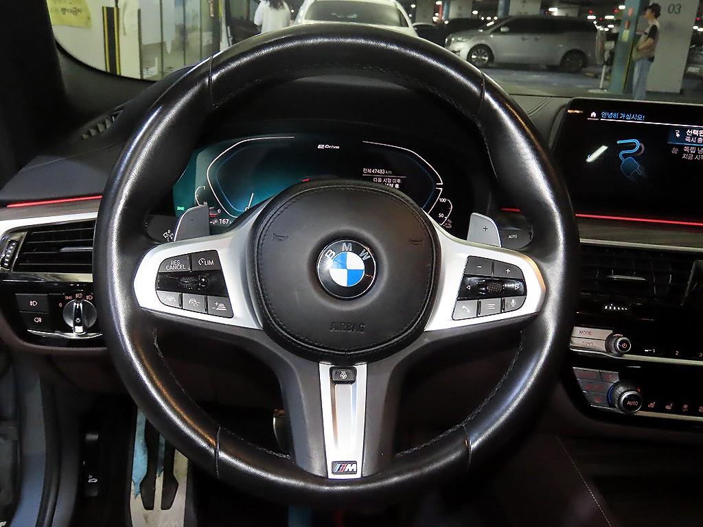 BMW 5 Series - Vista 8