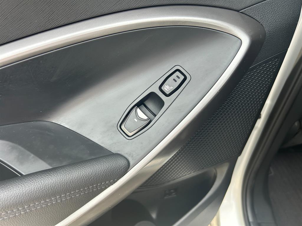 HYUNDAI Santa Fe 2016 Plateado - Importación desde Corea - HF Imports Iquique - Foto 20