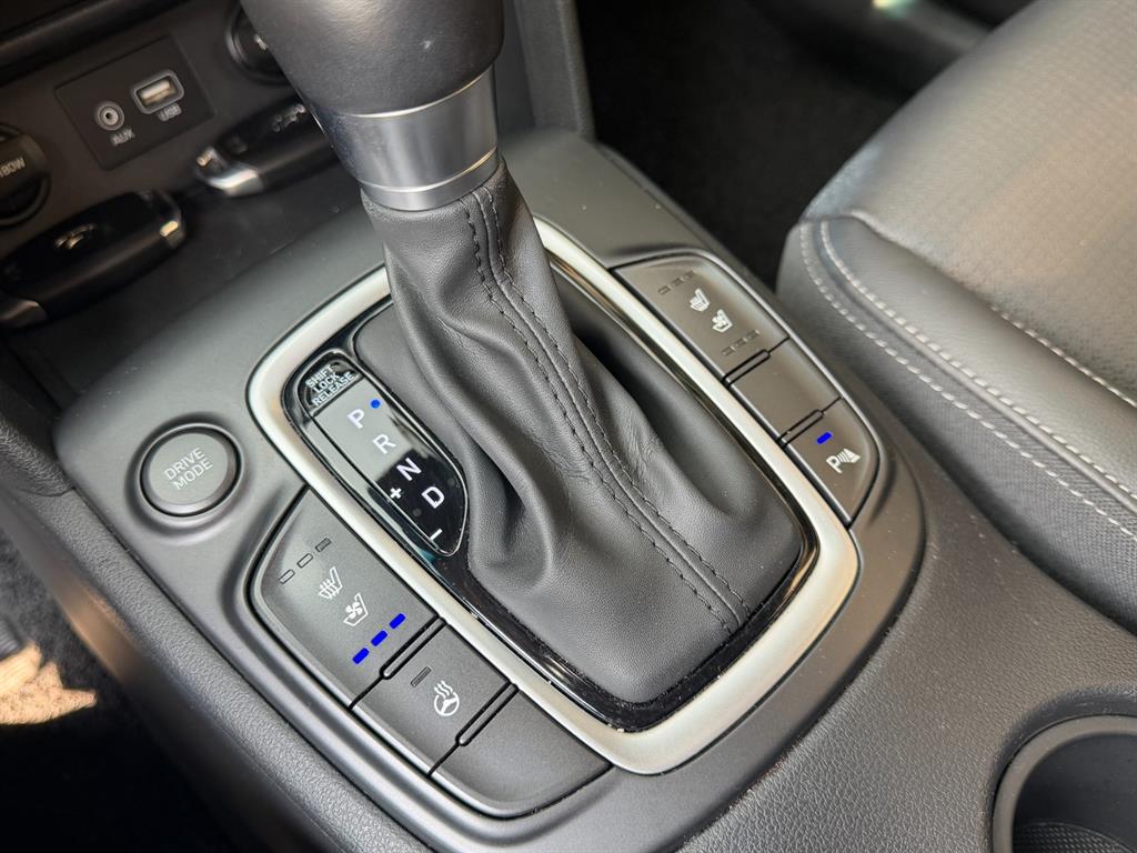 HYUNDAI Kona - Vista 9