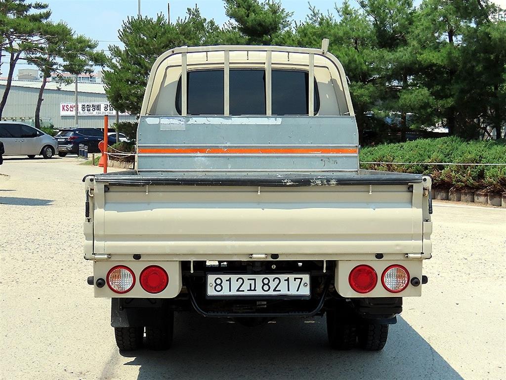 Small Truck Cargo (small) - Vista 4