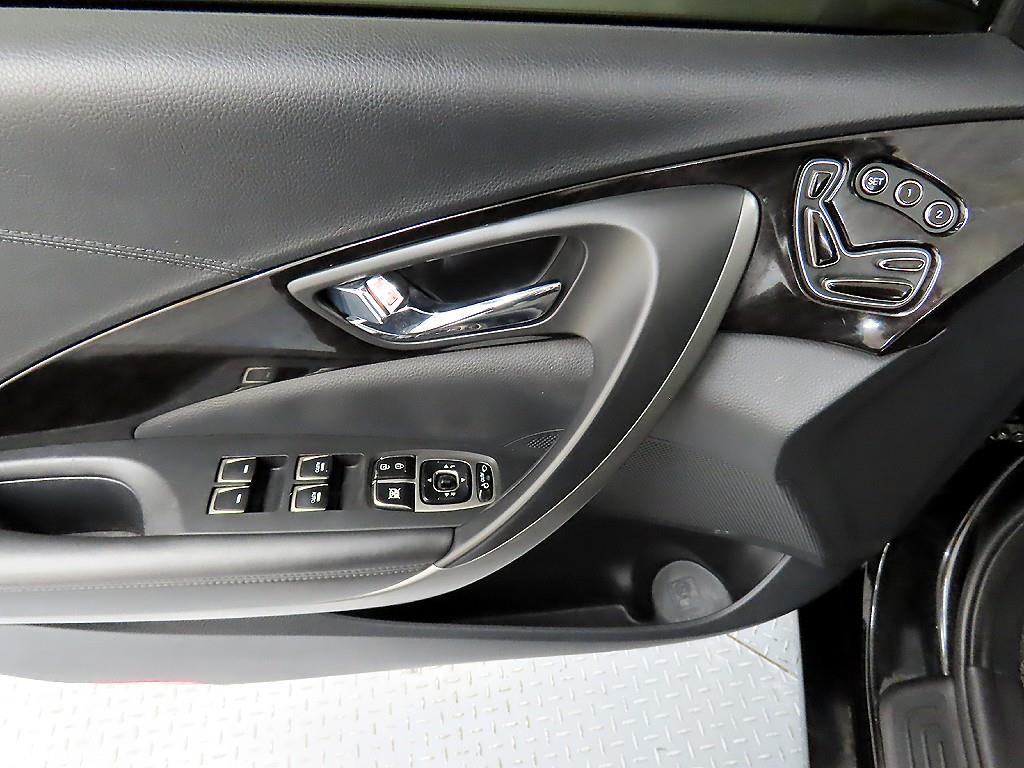 HYUNDAI Grandeur - Vista 11
