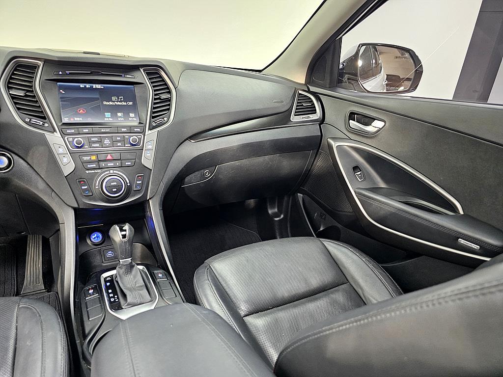 HYUNDAI Santa Fe - Vista 10
