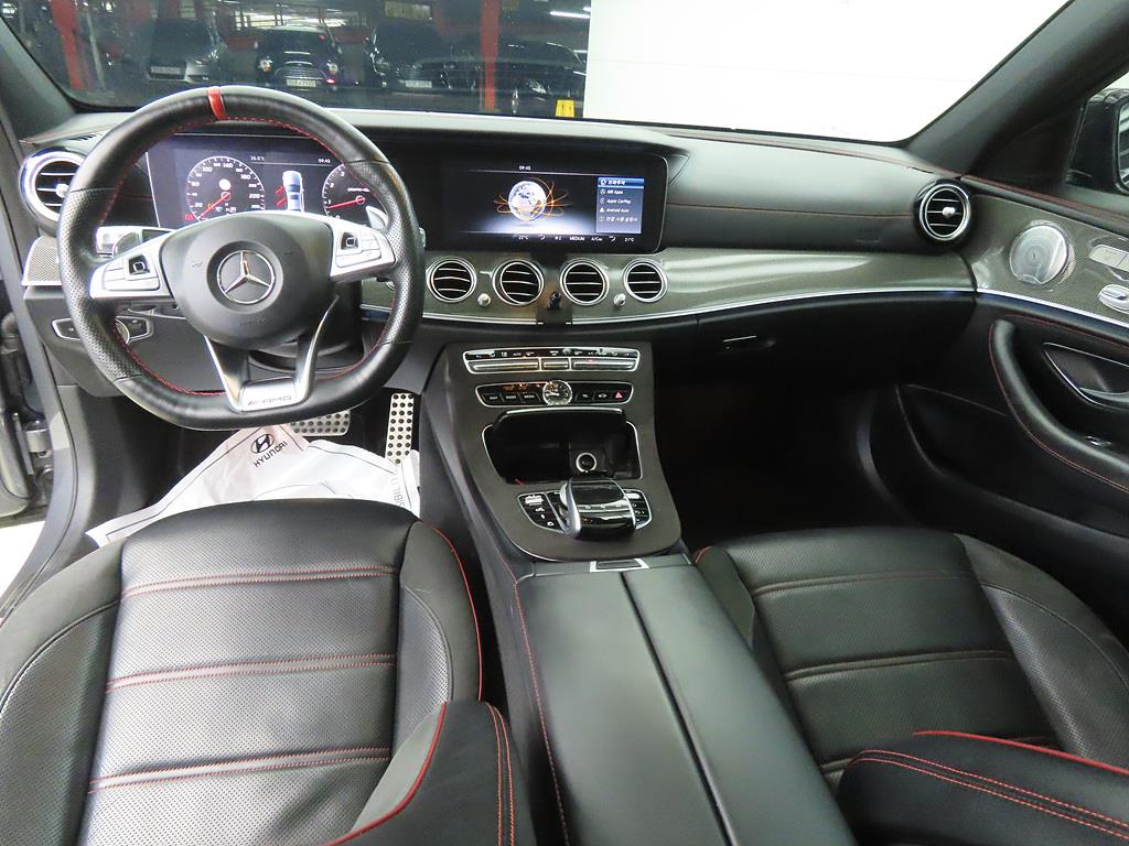 Mercedes Benz E class - Vista 7