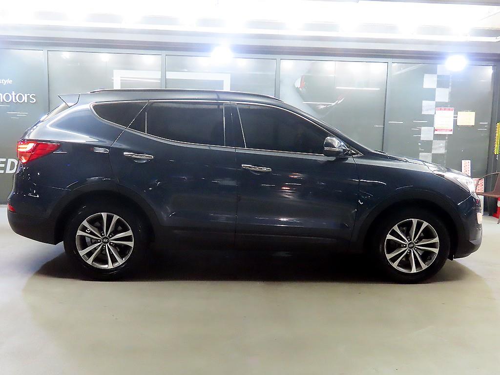 HYUNDAI Santa Fe - Vista 3