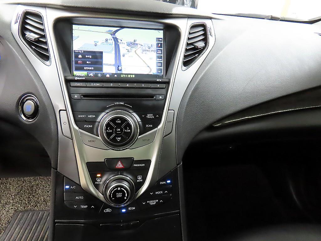 HYUNDAI Grandeur 2014 Negro - Importación desde Corea - HF Imports Iquique - Foto 14