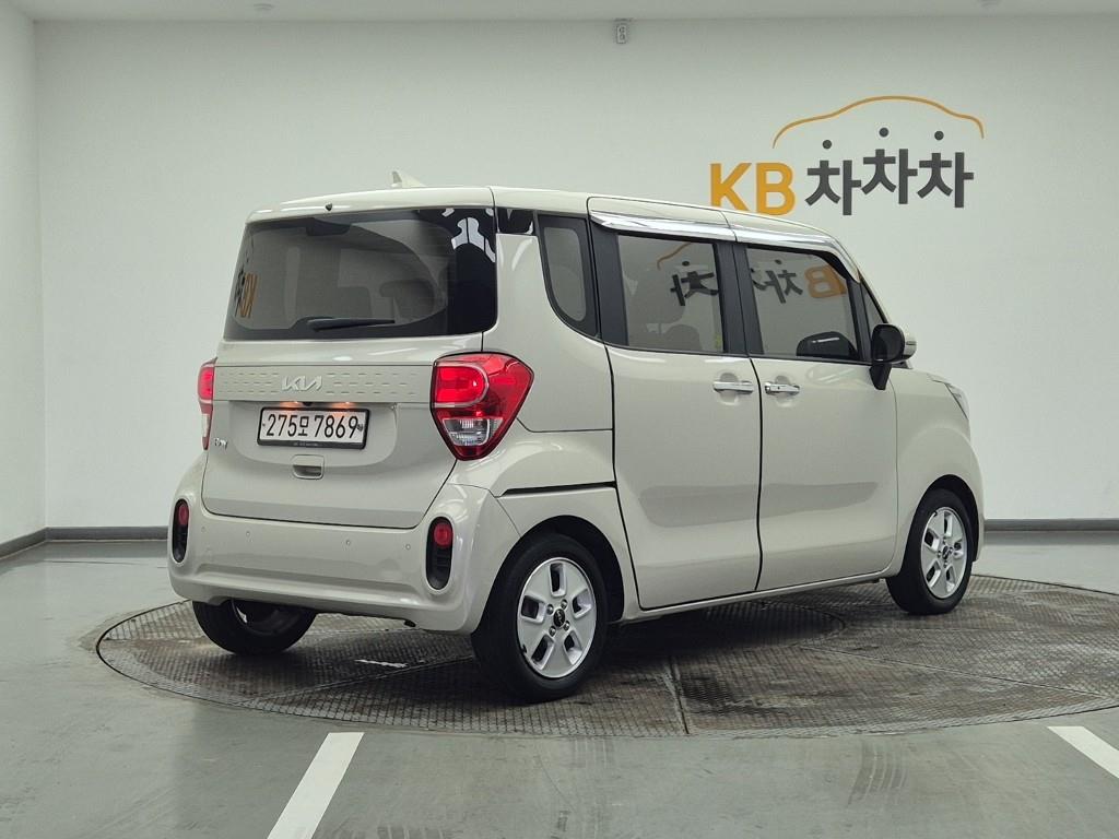 KIA Ray - Vista 4