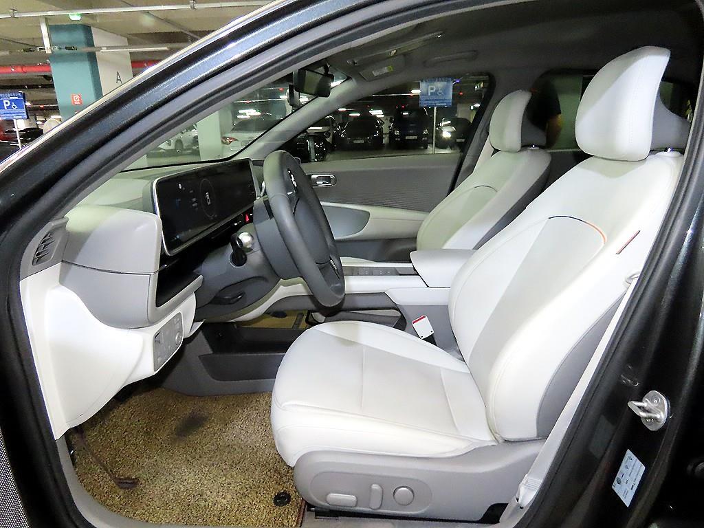 HYUNDAI Ioniq 6 - Vista 6