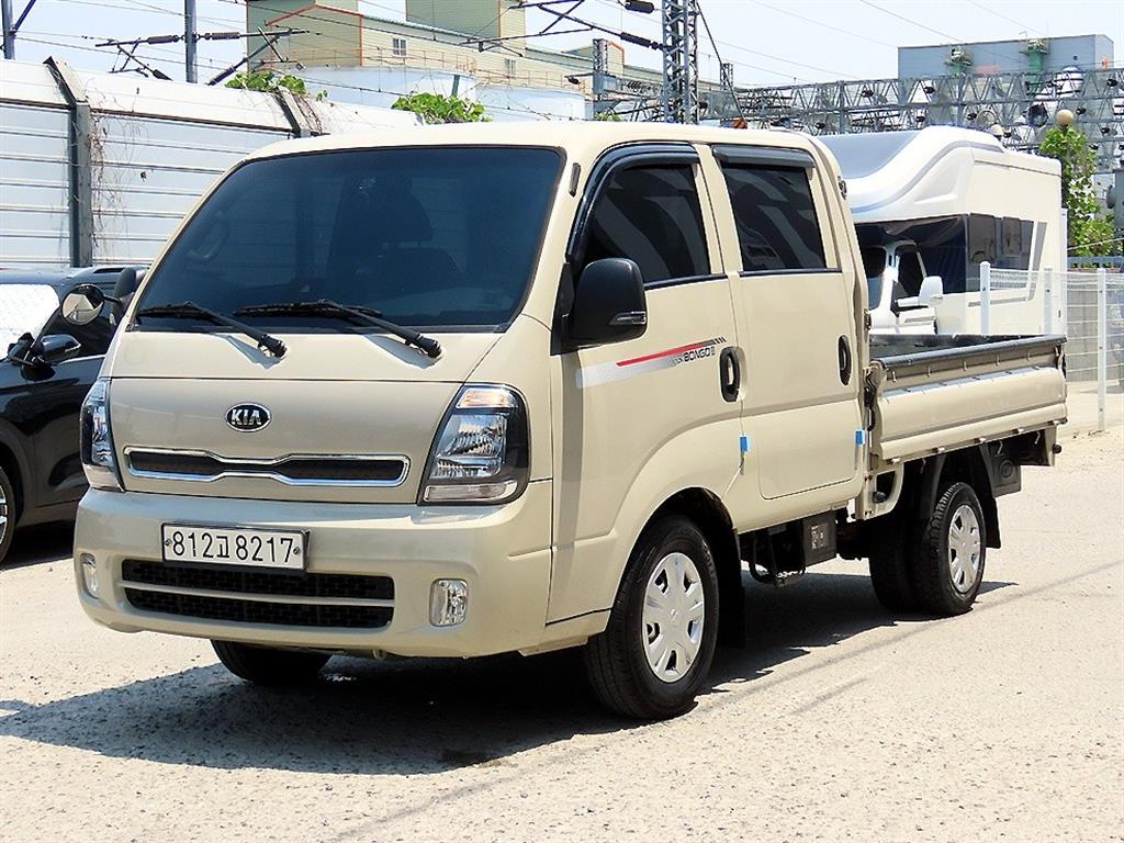Small Truck Cargo (small) - Vista 2