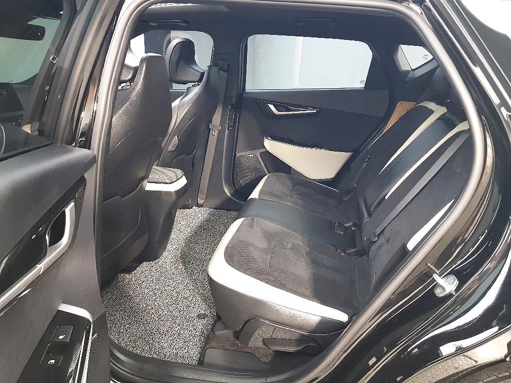 KIA EV6 - Vista 9