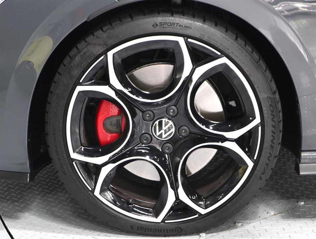Volkswagen Golf 2026 Gris - Importación desde Corea - HF Imports Iquique - Foto 18