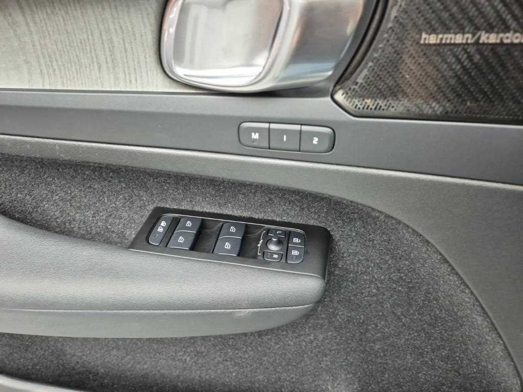 Volvo XC40 2021 Blanco - Importación desde Corea - HF Imports Iquique - Foto 18