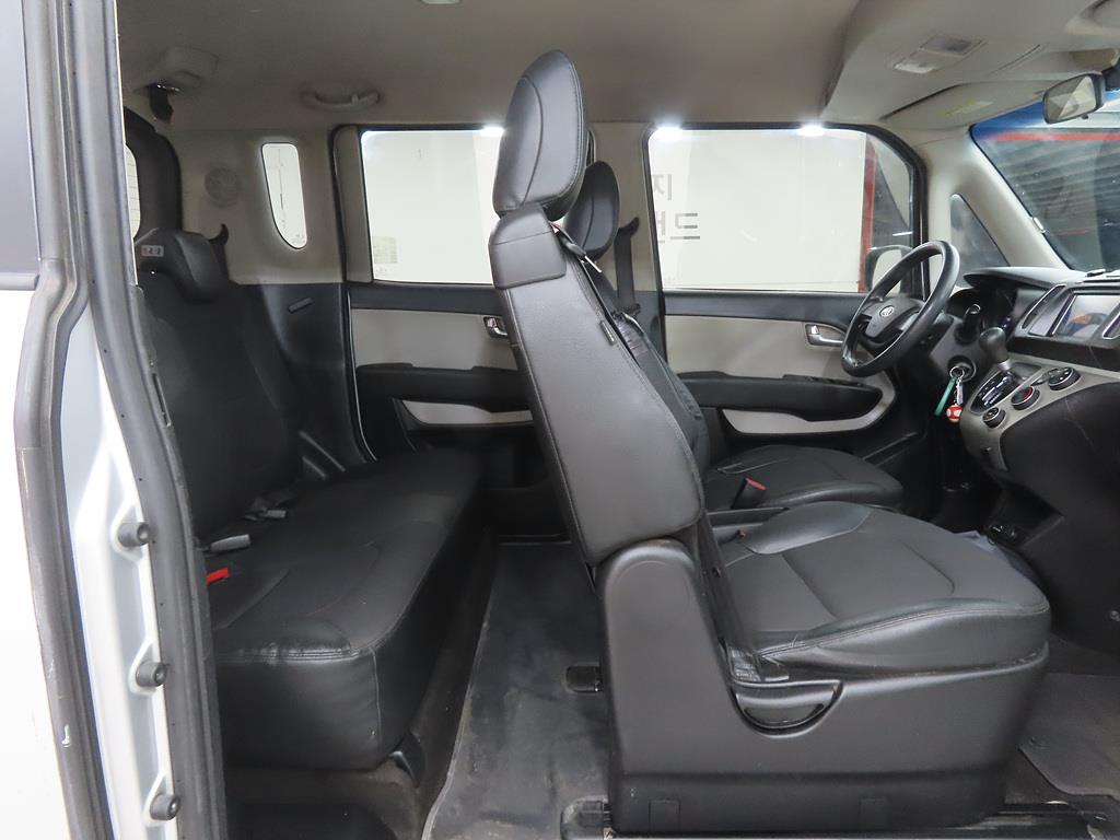 KIA Ray 2016 Plateado - Importación desde Corea - HF Imports Iquique - Foto 16