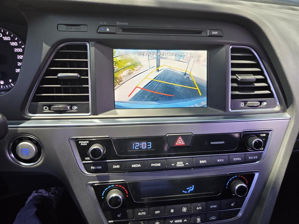 HYUNDAI Sonata - Vista 11