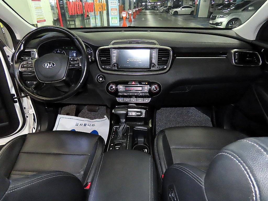 KIA Sorento - Vista 10