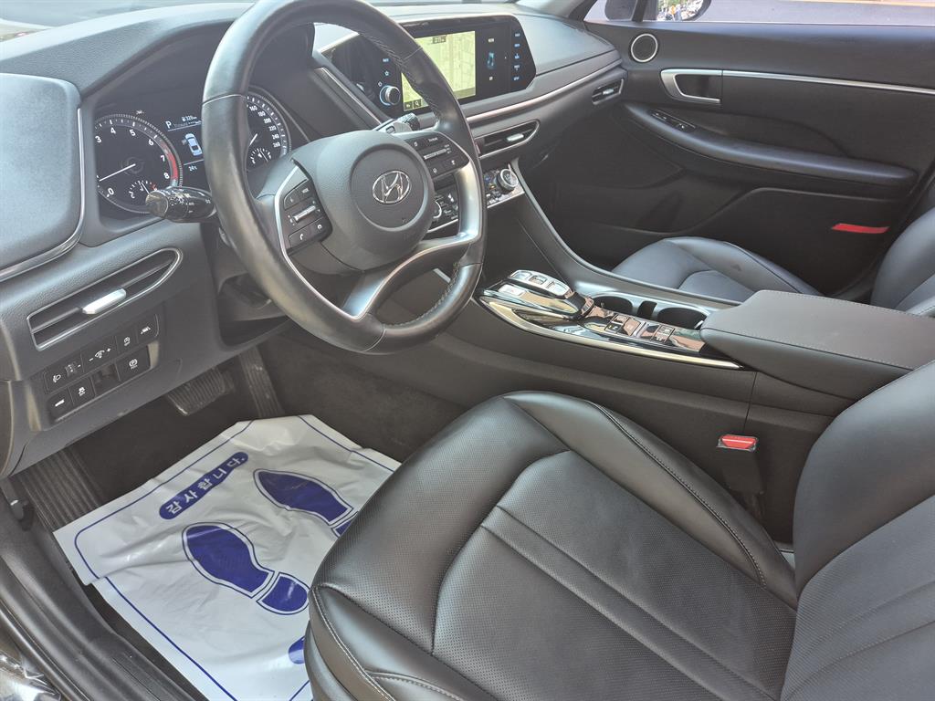 HYUNDAI Sonata - Vista 7