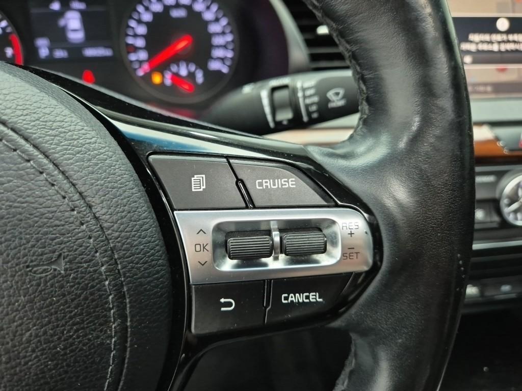 KIA K7 2016 Negro - Importación desde Corea - HF Imports Iquique - Foto 16