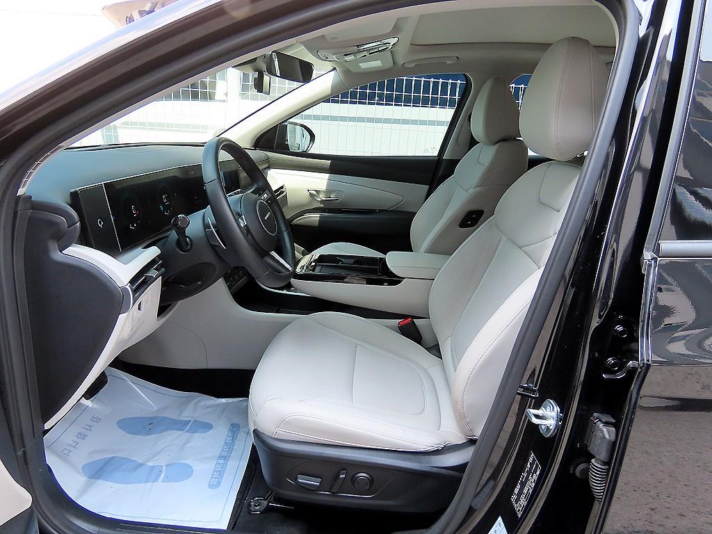 HYUNDAI Tucson - Vista 5