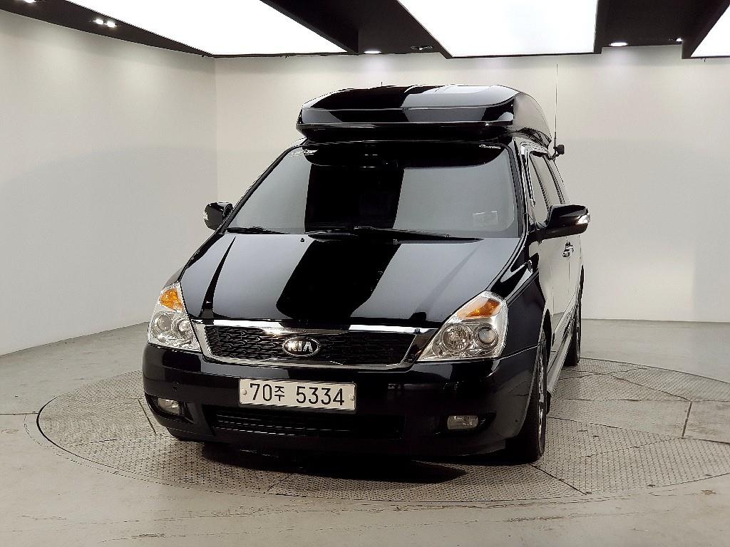 KIA Carnival - Vista 2