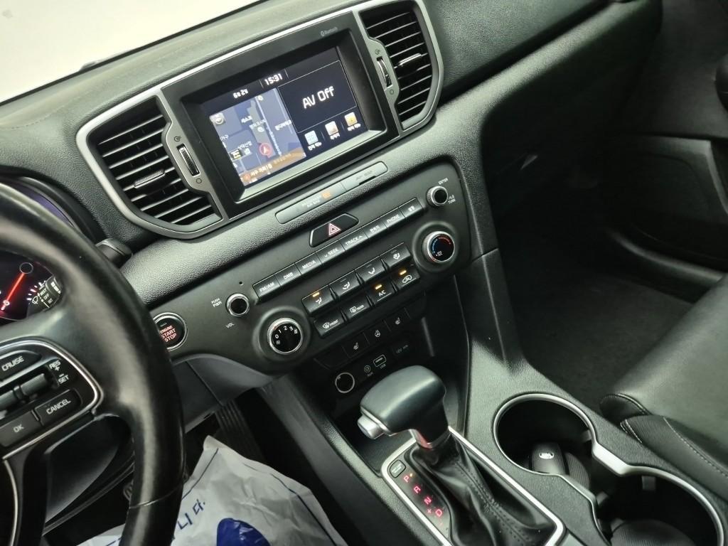 KIA Sportage - Vista 10