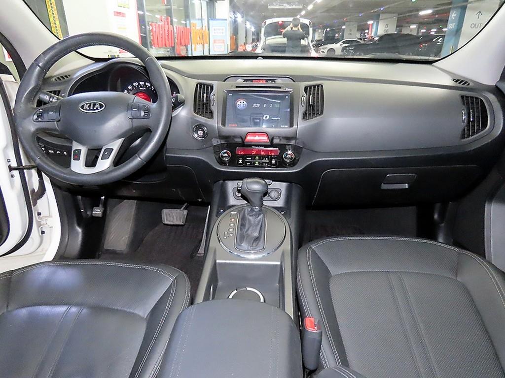 KIA Sportage - Vista 10