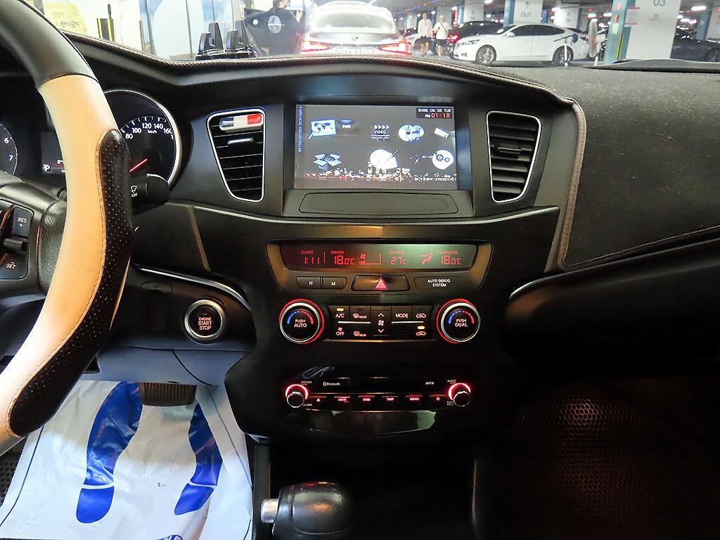 KIA K7 - Vista 11