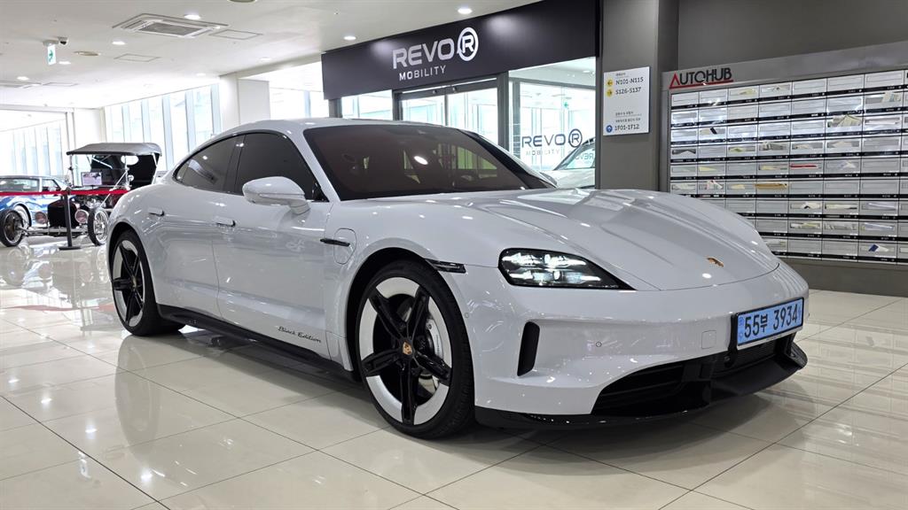 Porsche Taycan 2026 Blanco - Importación desde Corea - HF Imports Iquique - Foto 15