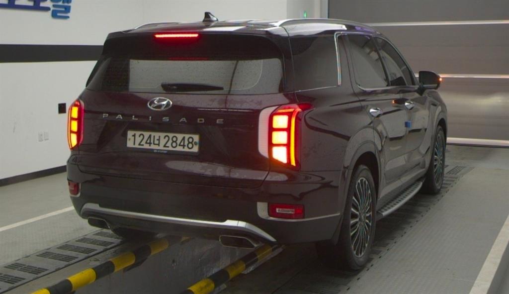 HYUNDAI Palisade - Vista 3