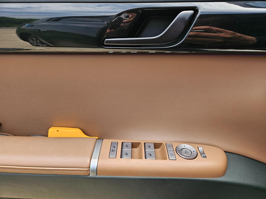 HYUNDAI Grandeur - Vista 9