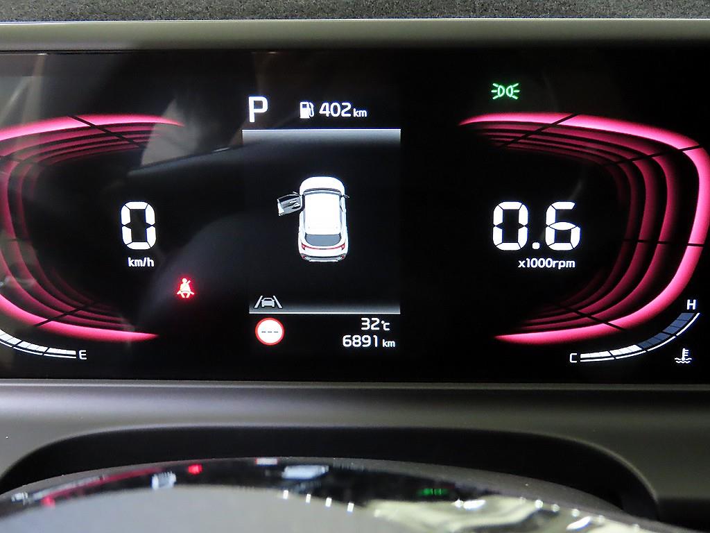 KIA Seltos - Vista 9