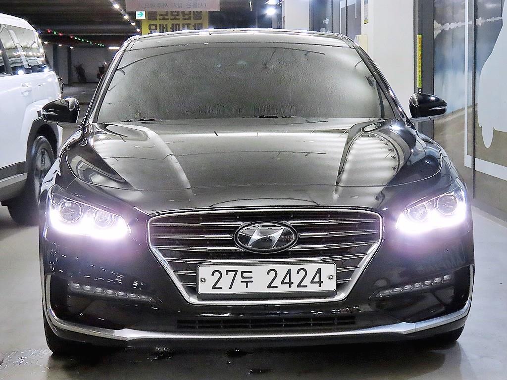 HYUNDAI Grandeur - Vista 2
