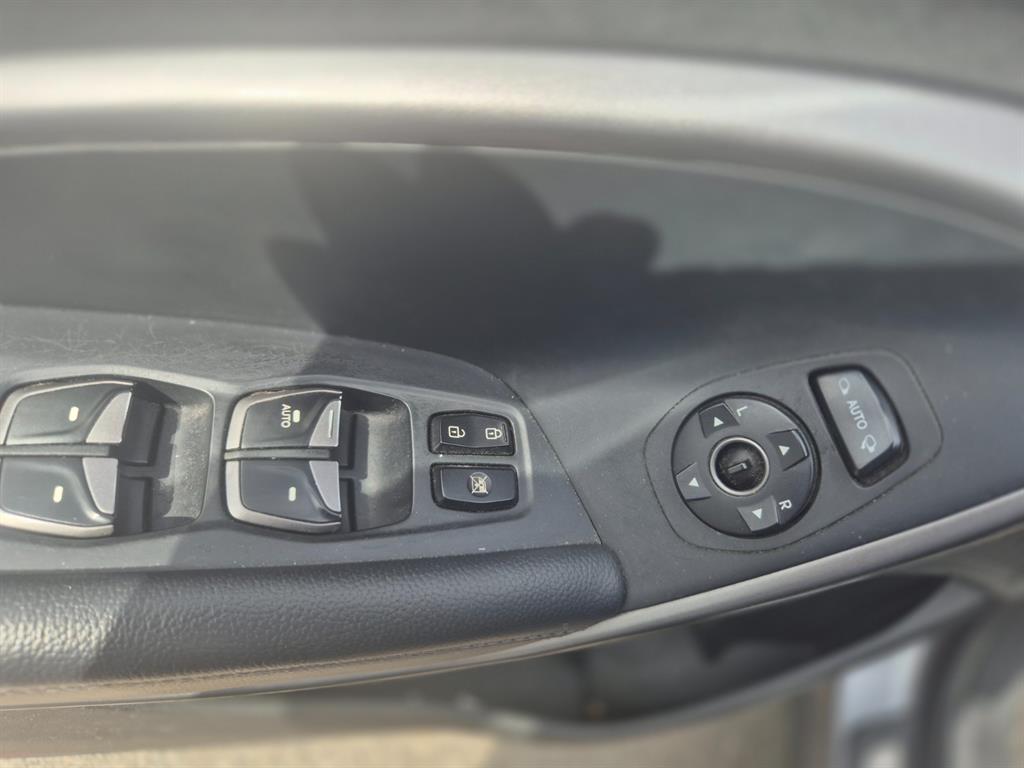 HYUNDAI Santa Fe - Vista 9