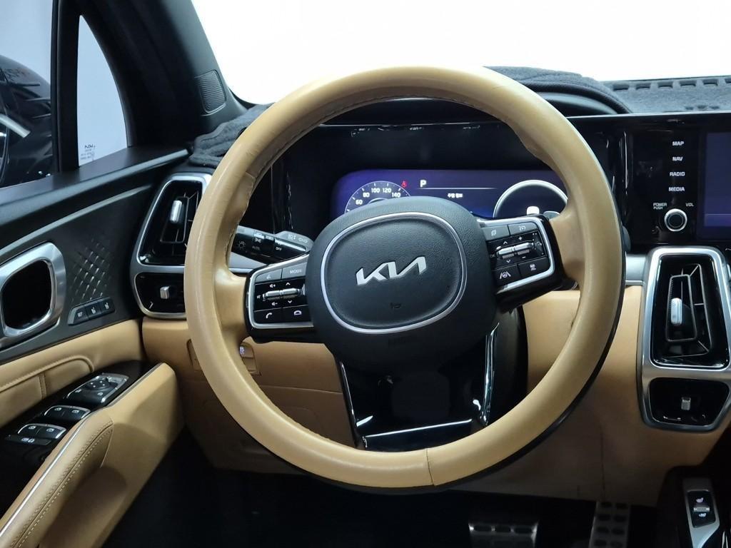 KIA Sorento - Vista 9