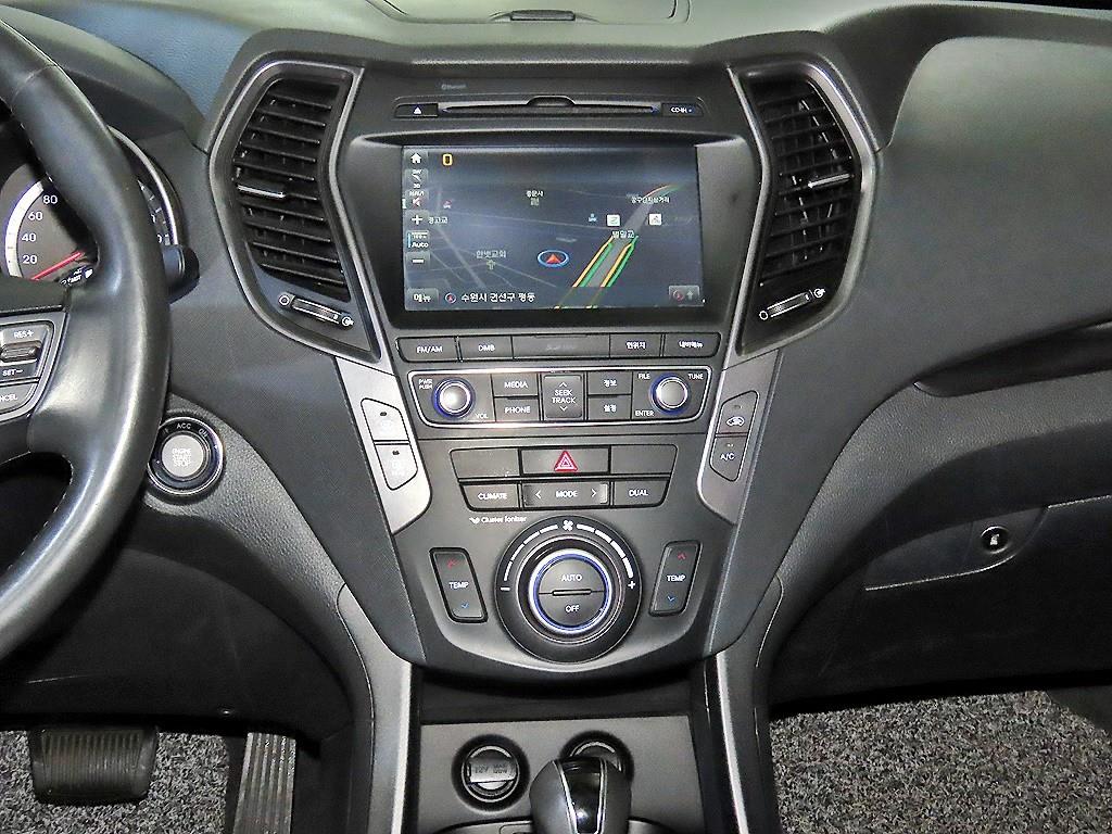 HYUNDAI Santa Fe - Vista 11