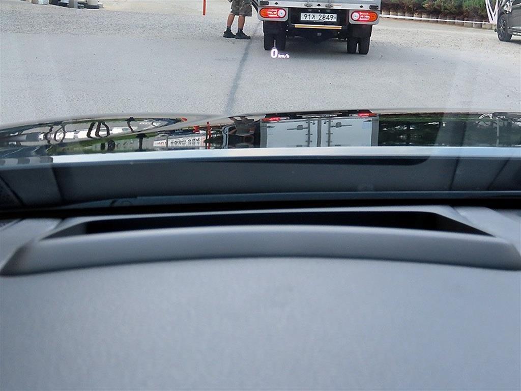 HYUNDAI Grandeur - Vista 10