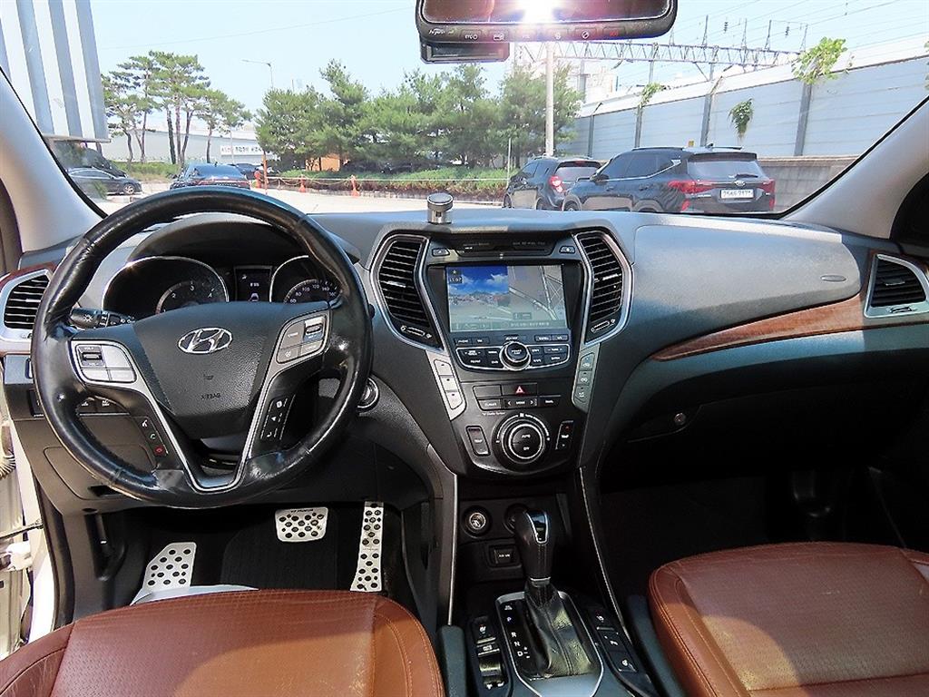 HYUNDAI Santa Fe - Vista 7