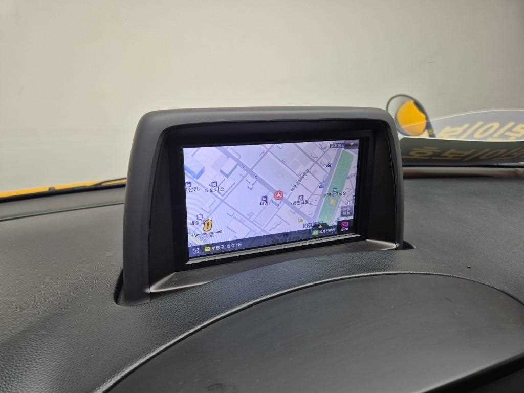 HYUNDAI Starex 2021 Amarillo - Importación desde Corea - HF Imports Iquique - Foto 13