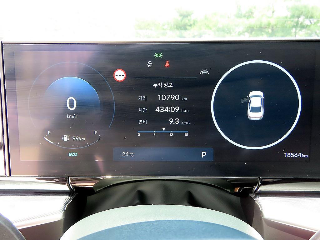 HYUNDAI Grandeur - Vista 9