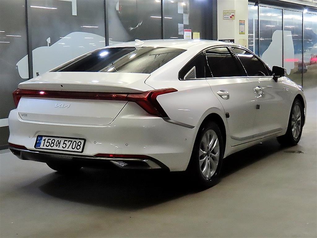 KIA K8 - Vista 4