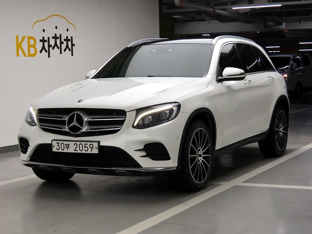 Mercedes Benz GLC Class - Vista 2