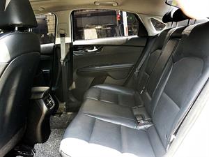 KIA K3 - Vista 12