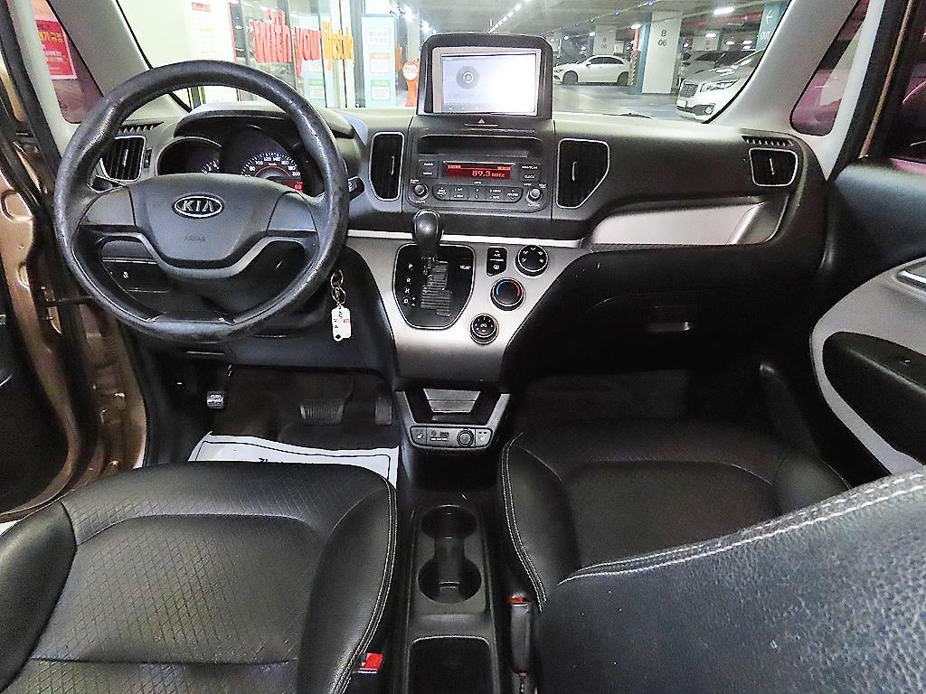 KIA Ray - Vista 10