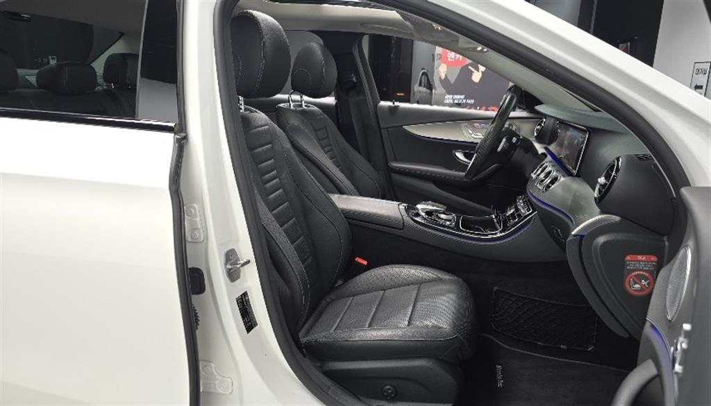 Mercedes Benz E class 2017 Blanco - Importación desde Corea - HF Imports Iquique - Foto 17