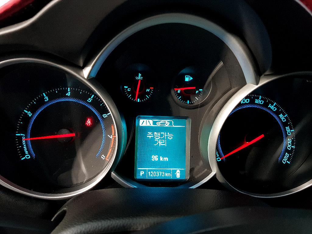 Chevrolet Cruise - Vista 7