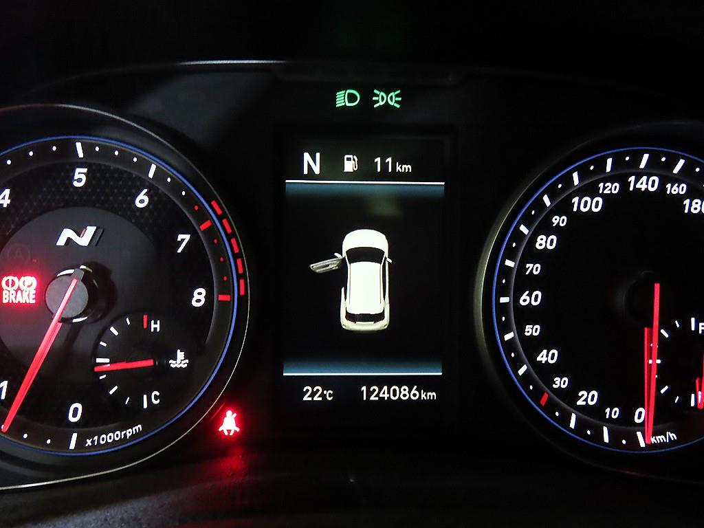HYUNDAI Veloster - Vista 9