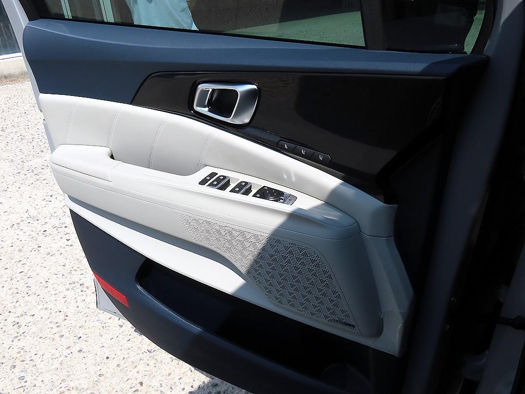 KIA Carnival 2025 Gris - Importación desde Corea - HF Imports Iquique - Foto 13
